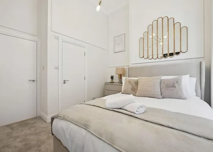 Luxurious 2 Bed Blythswood Flat