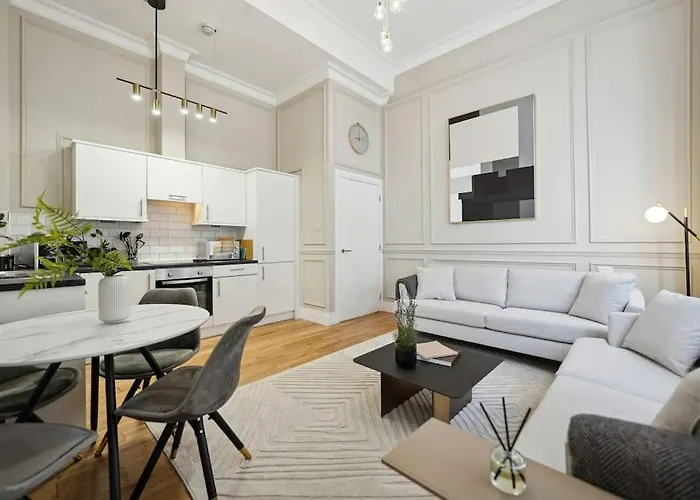 Luxurious 2 Bed Blythswood Flat