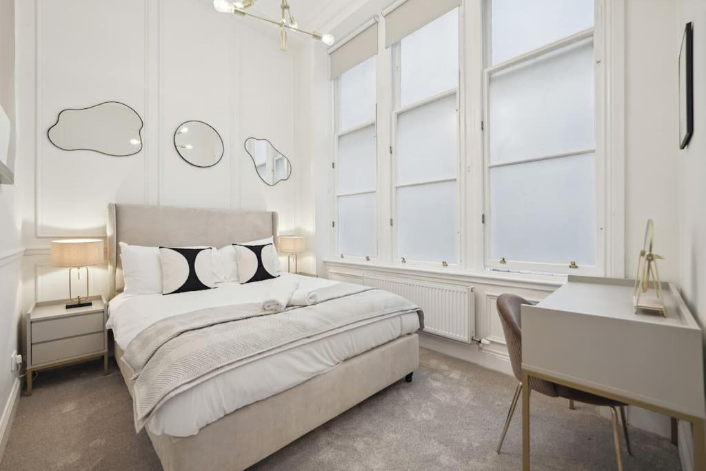 Luxurious 2 Bed Blythswood Flat